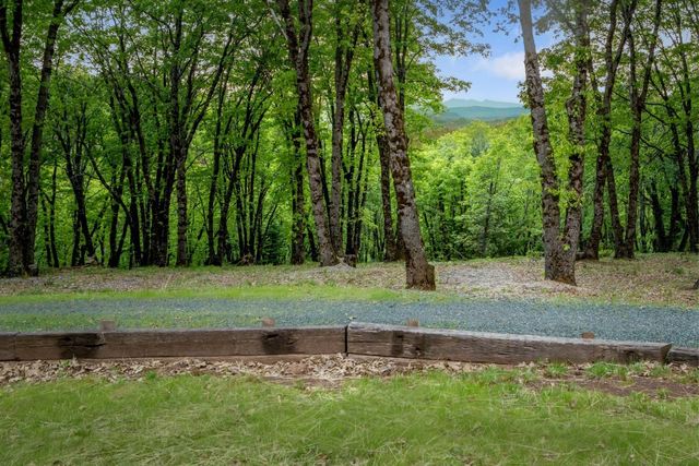 14437 Lightning Tree Rd, Nevada City, CA 95959