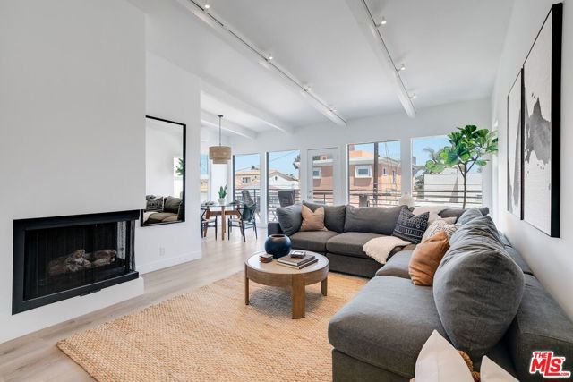 2602 Pacific Avenue, Venice (los Angeles), CA 90291