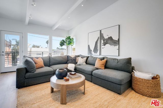 2602 Pacific Avenue, Venice (los Angeles), CA 90291
