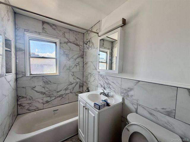 356 E Broadway A, Long Beach, NY 11561