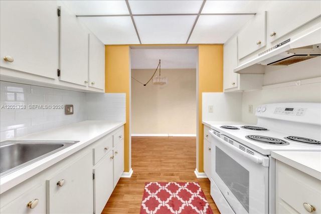 13500 SW 1st St 307U, Pembroke Pines, FL 33027
