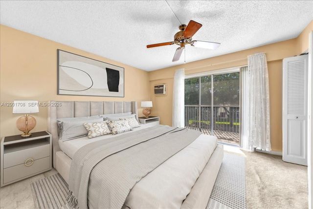 13500 SW 1st St 307U, Pembroke Pines, FL 33027