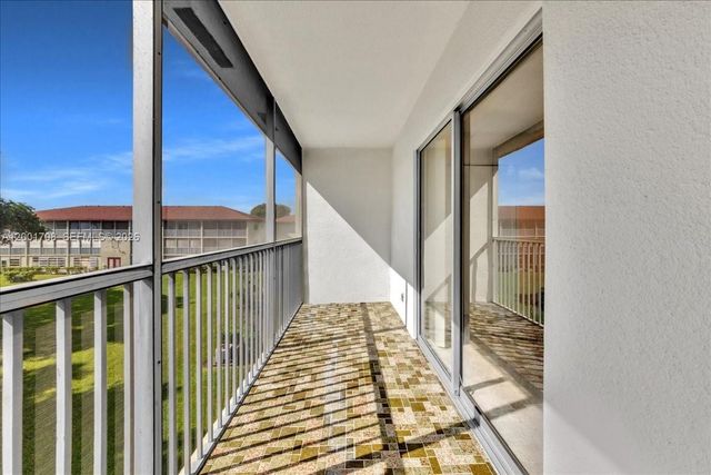 13500 SW 1st St 307U, Pembroke Pines, FL 33027