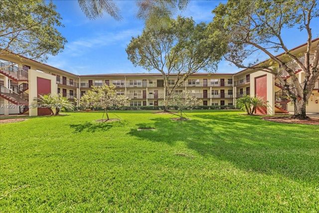 13500 SW 1st St 307U, Pembroke Pines, FL 33027