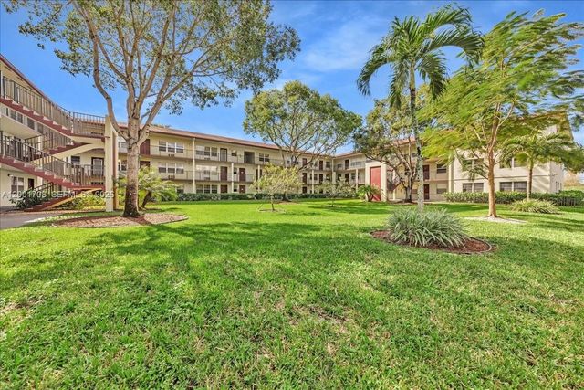 13500 SW 1st St 307U, Pembroke Pines, FL 33027