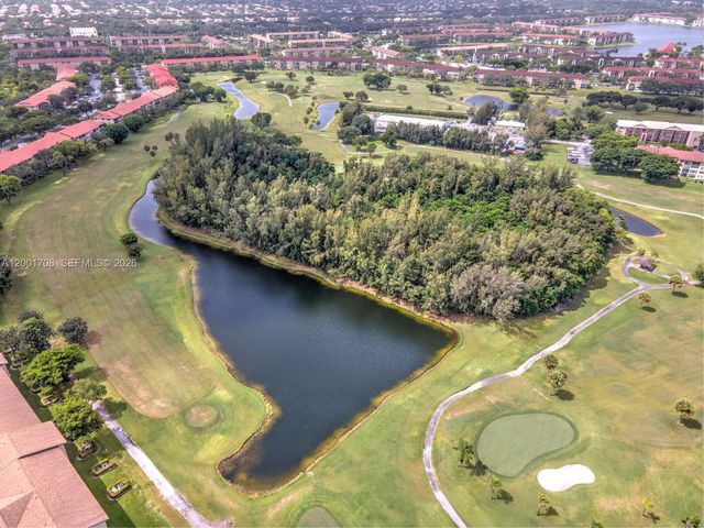 13500 SW 1st St 307U, Pembroke Pines, FL 33027