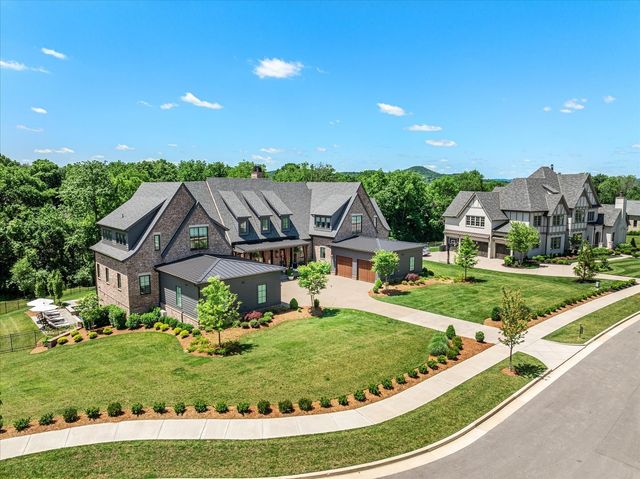 9289 Fordham Dr, Brentwood, TN 37027