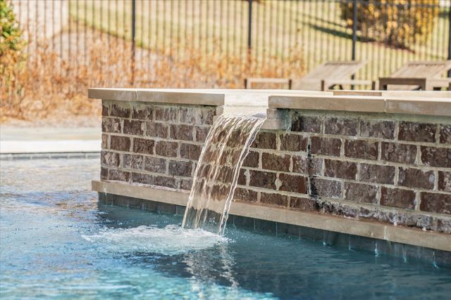 9289 Fordham Dr, Brentwood, TN 37027