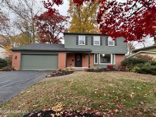6846 Fredericksburg Drive, Sylvania, OH 43560