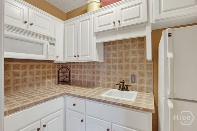109 Grays Creek Court, Savannah, GA 31410