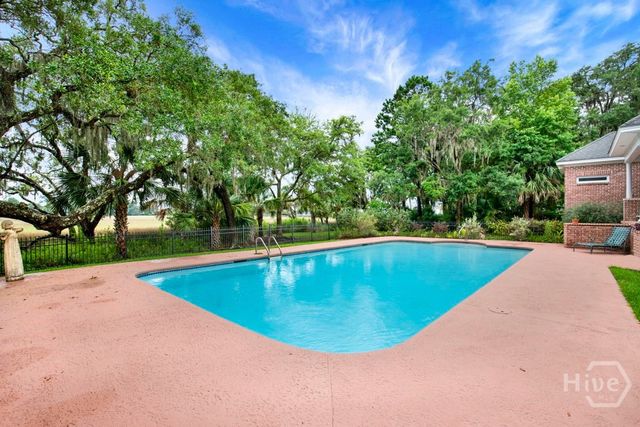 109 Grays Creek Court, Savannah, GA 31410