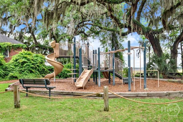 109 Grays Creek Court, Savannah, GA 31410