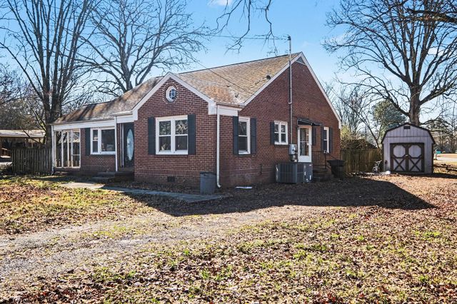 300 Layne St, Tullahoma, TN 37388