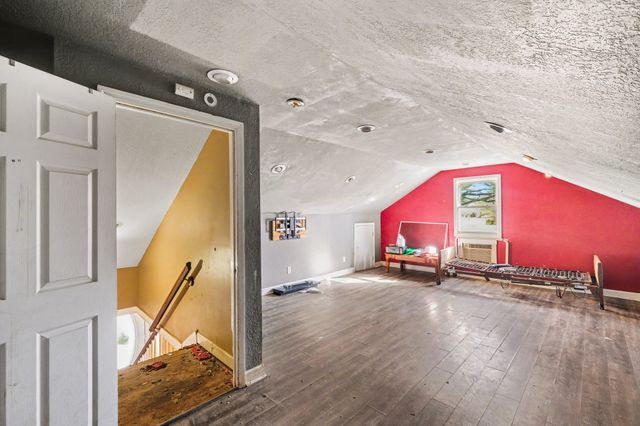 300 Layne St, Tullahoma, TN 37388