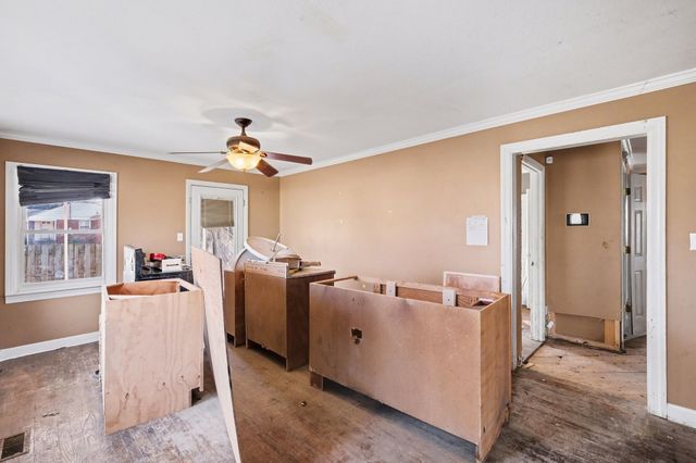 300 Layne St, Tullahoma, TN 37388