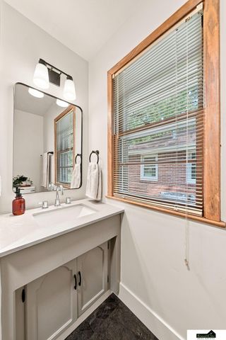 5800 Normal Boulevard, Lincoln, NE 68506