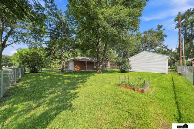5800 Normal Boulevard, Lincoln, NE 68506