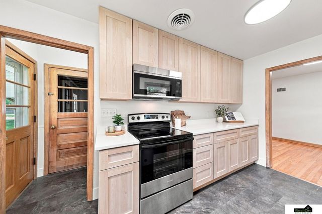 5800 Normal Boulevard, Lincoln, NE 68506