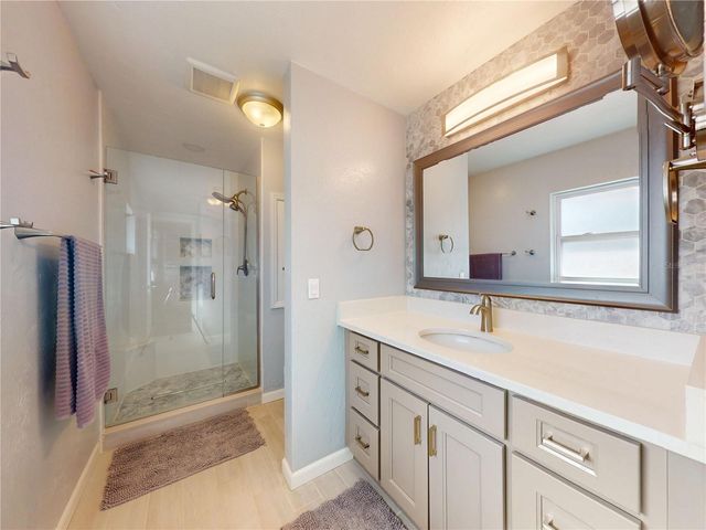 303 HERMITS TRAIL, Altamonte Springs, FL 32701