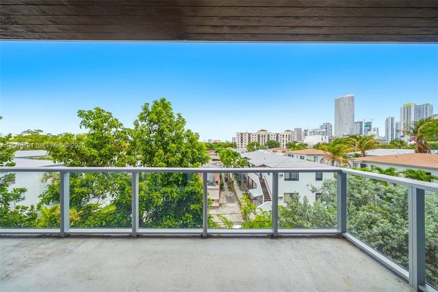 545 SW 11th St 308, Miami, FL 33129