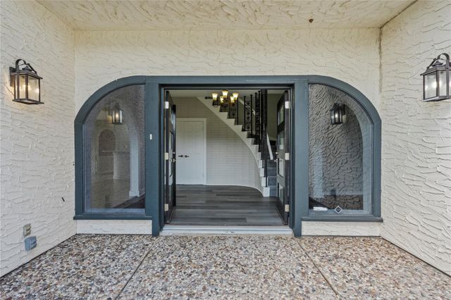 1822 23rd Avenue N, Texas City, TX 77590