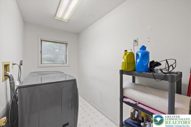 131 Stone Ridge Road, Penn Forest Twp, PA 18210