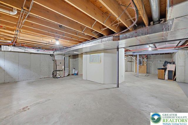 131 Stone Ridge Road, Penn Forest Twp, PA 18210