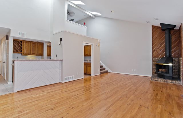 7450 Holly Hill Drive 116, Dallas, TX 75231