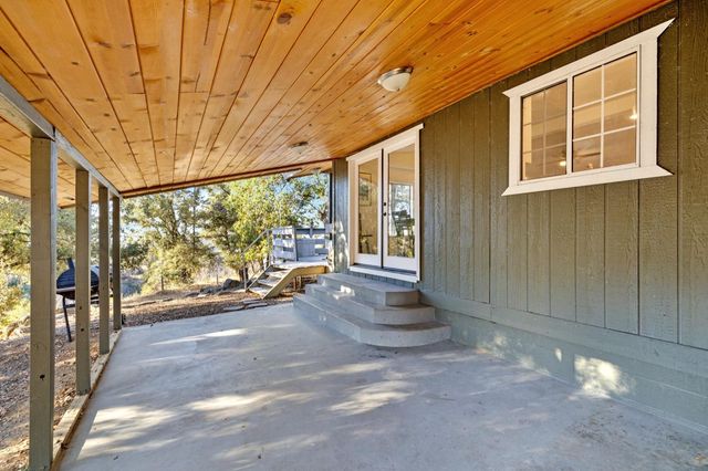 36696 Peterson Road, Auberry, CA 93602