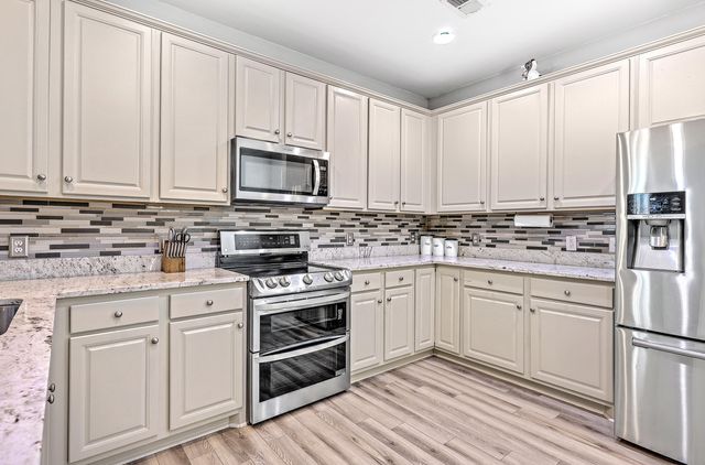 1748 Diving Duck Lane, Summerville, SC 29483