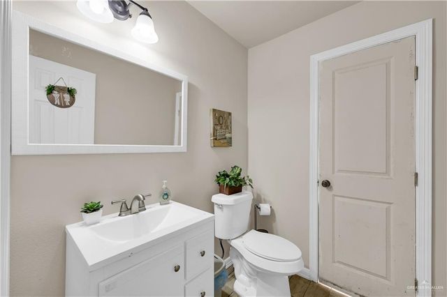 2904 Nopal Street, Penitas, TX 78576