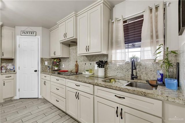 2904 Nopal Street, Penitas, TX 78576