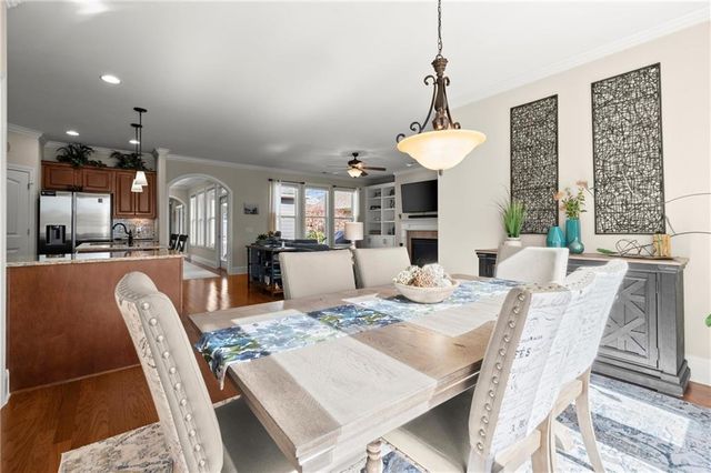 257 Somerset Circle, Woodstock, GA 30189