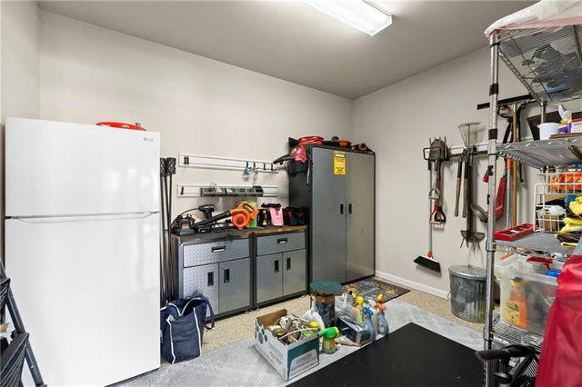 257 Somerset Circle, Woodstock, GA 30189