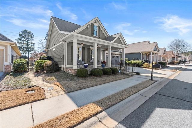 257 Somerset Circle, Woodstock, GA 30189