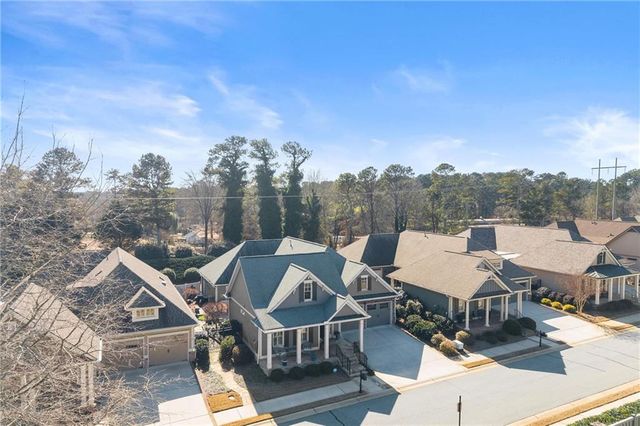 257 Somerset Circle, Woodstock, GA 30189