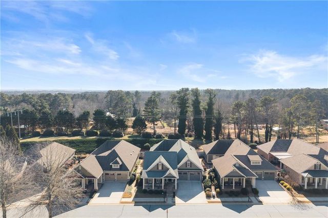 257 Somerset Circle, Woodstock, GA 30189