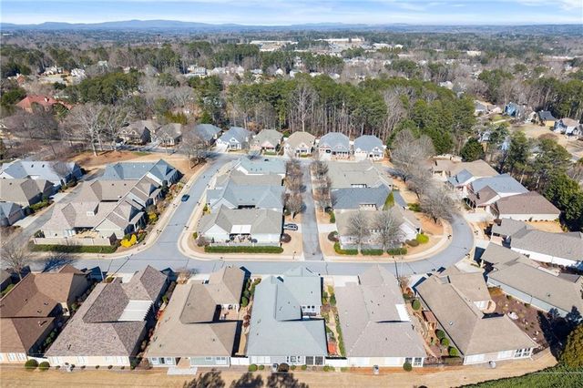 257 Somerset Circle, Woodstock, GA 30189