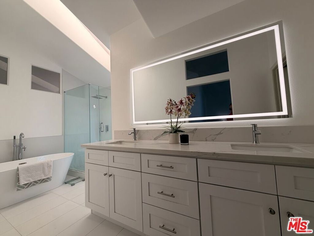 12148 Runnymede Street, North Hollywood, CA 91605 — photo 4