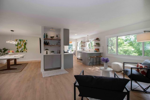7363 Ann Court, Eden Prairie, MN 55346