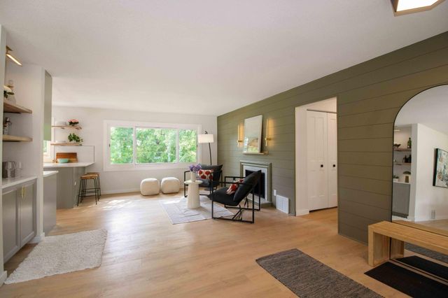 7363 Ann Court, Eden Prairie, MN 55346