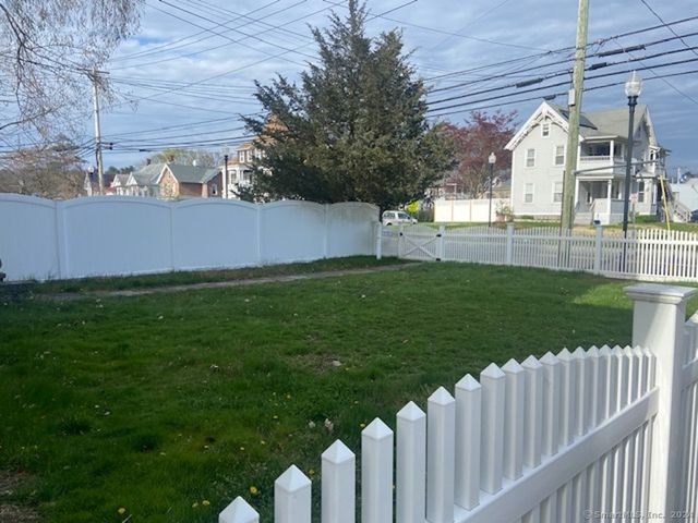 279 Wakelee Avenue, Ansonia, CT 06401