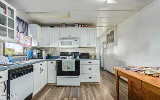 2650 W Union Hills Drive 161, Phoenix, AZ 85027