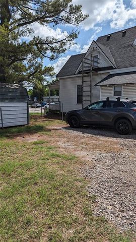 222 W Highland Street, Shawnee, OK 74801