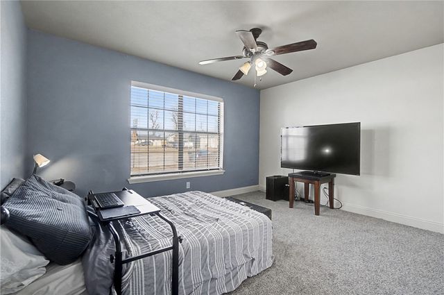 924 S 25th Street, Rogers, AR 72758