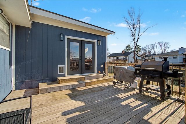 924 S 25th Street, Rogers, AR 72758