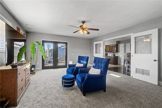 924 S 25th Street, Rogers, AR 72758