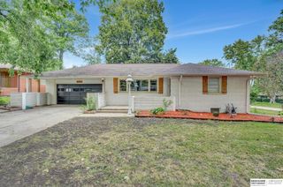 2731 Anderson Drive, Lincoln, NE 68506
