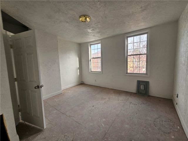 1019 Kennedy Ave, Duquesne, PA 15110