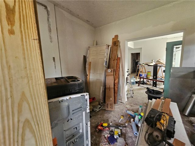 1019 Kennedy Ave, Duquesne, PA 15110